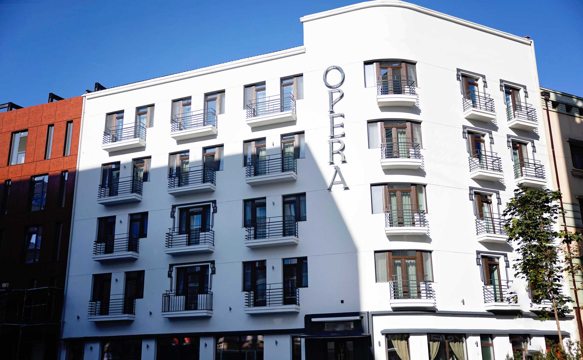 Opera Hotel