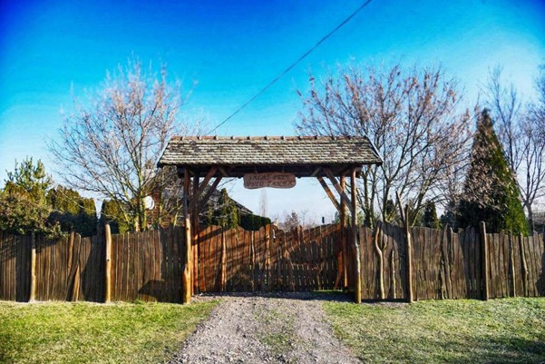 Guesthouse Pető – Novi Kneževac (Salaš Pető)