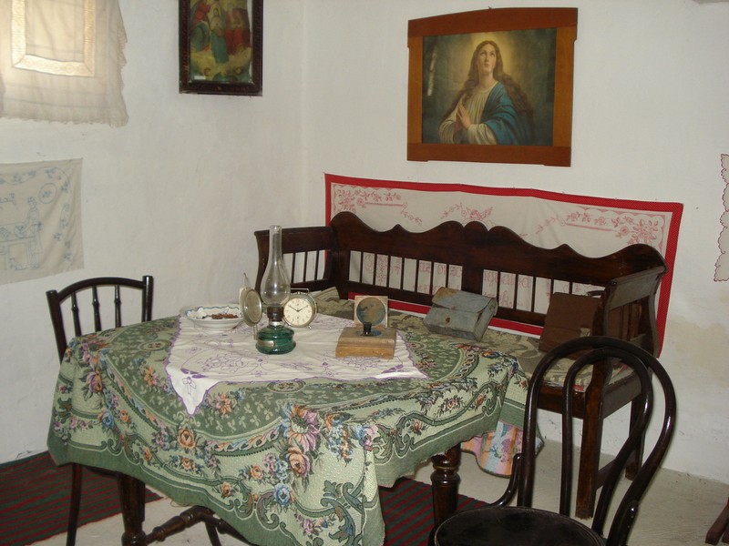 Heritage House in Ada